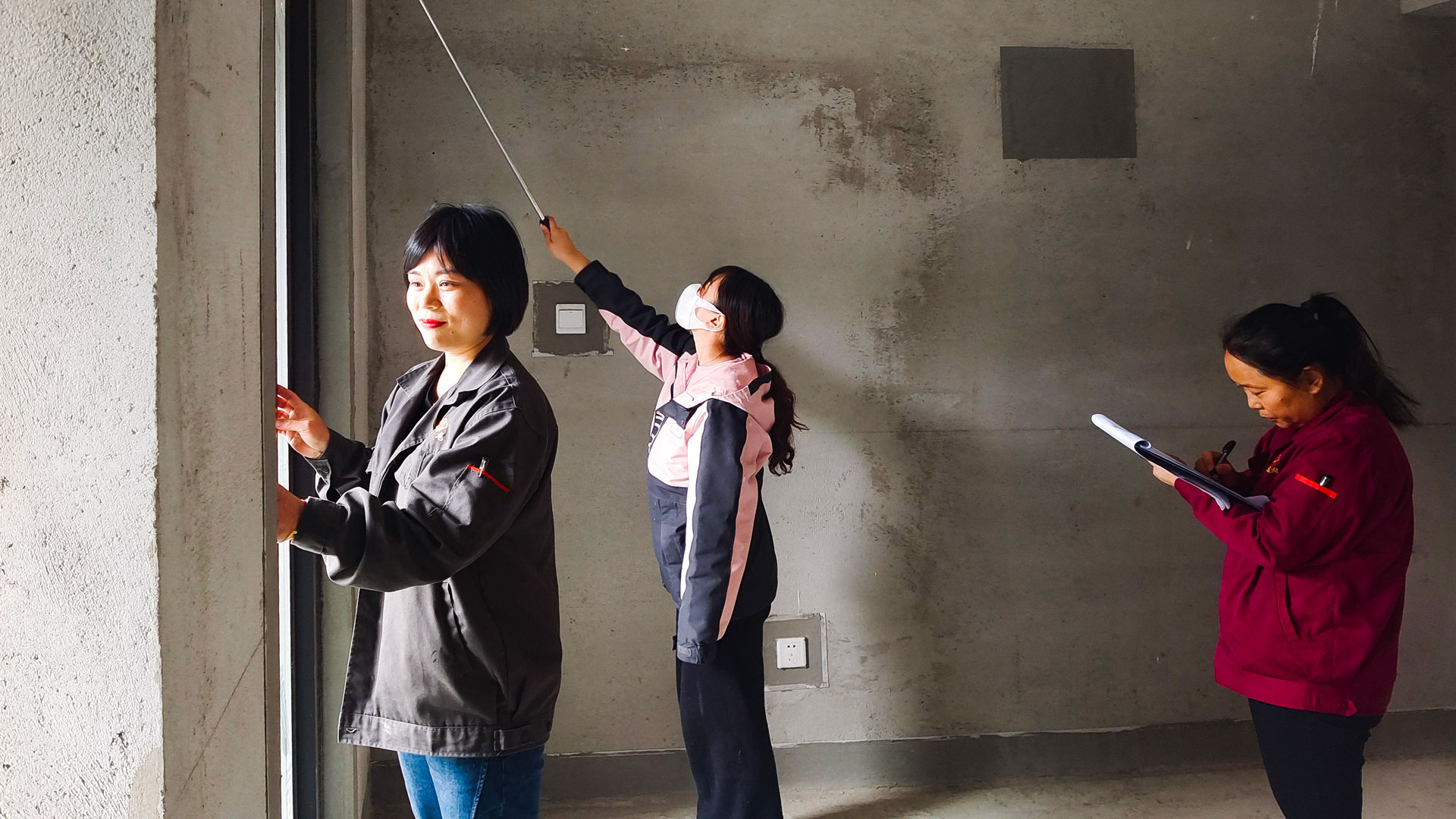 1682654603676295.jpg 物業(yè)驗房2.jpg